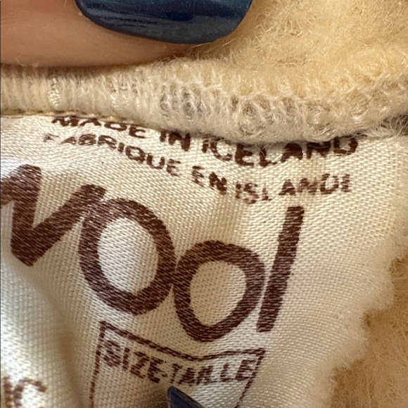 Vintage Ice Wool Icelandic Thick 100% Sheep’s Wool Thick Warm Sweater, Large - Picture 9 of 9